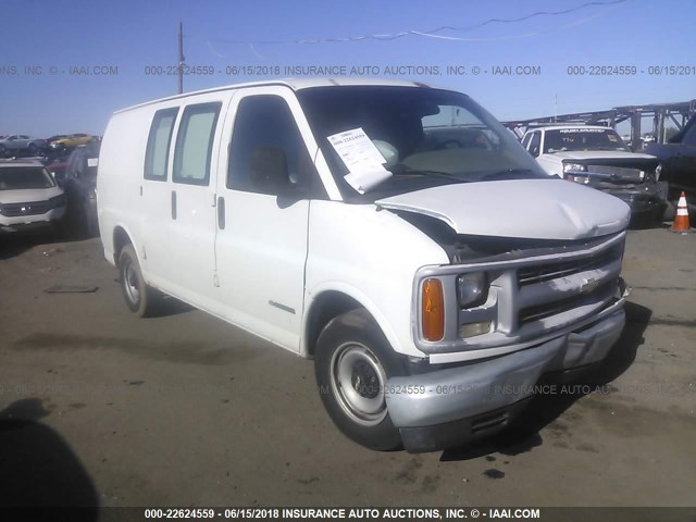 1GCFG25M911136152 - 2001 CHEVROLET EXPRESS G2500  WHITE photo 1