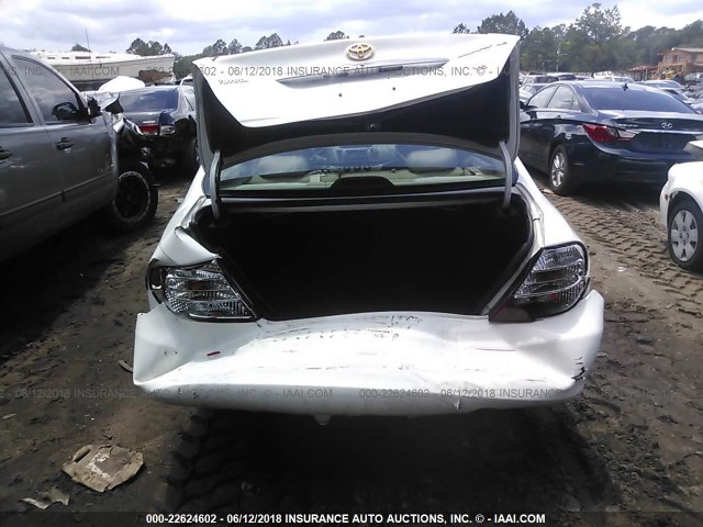 4T1BF32K82U026666 - 2002 TOYOTA CAMRY LE/XLE/SE 白色 照片 6