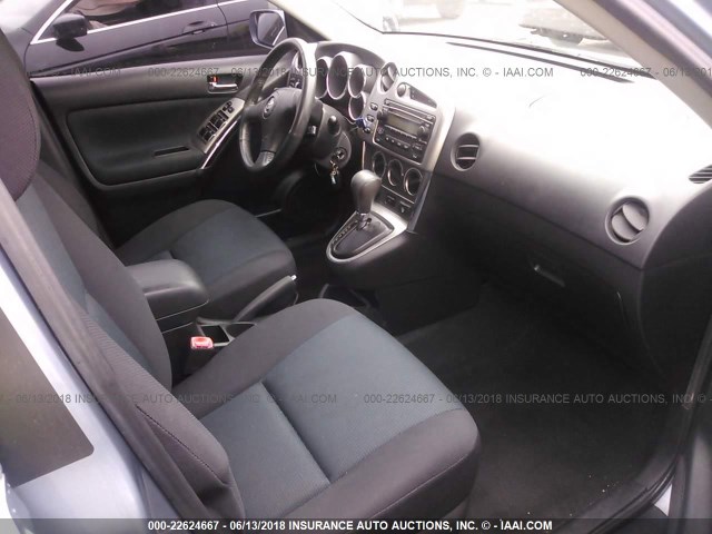 2T1KR32E85C431899 - 2005 TOYOTA COROLLA MATRIX XR Light Blue photo 5