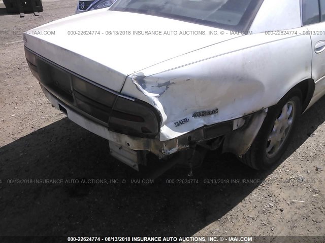 1G4CW52KXY4163603 - 2000 BUICK PARK AVENUE  WHITE photo 6