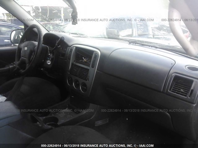 1FMZU63K05UA96784 - 2005 FORD EXPLORER XLT/XLT SPORT/NBX SILVER photo 5