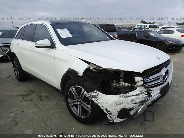 WDC0G4JB7JV058821 - 2018 MERCEDES-BENZ GLC 300 WHITE photo 1