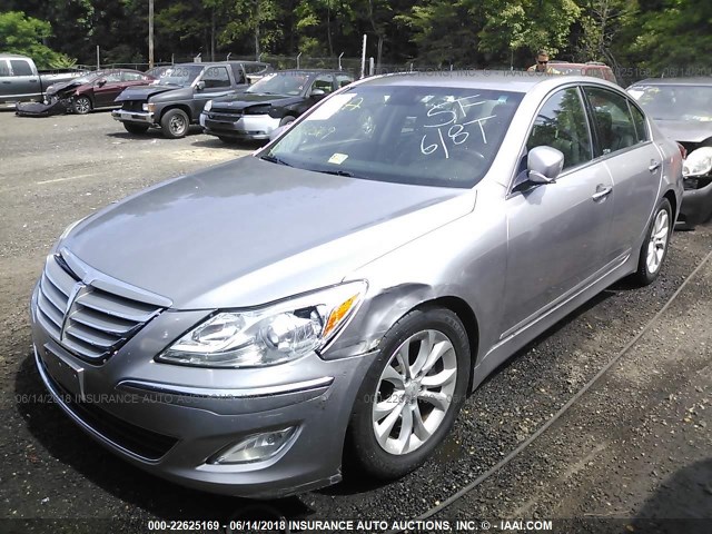 KMHGC4DD9CU177553 - 2012 HYUNDAI GENESIS 3.8L SILVER photo 2