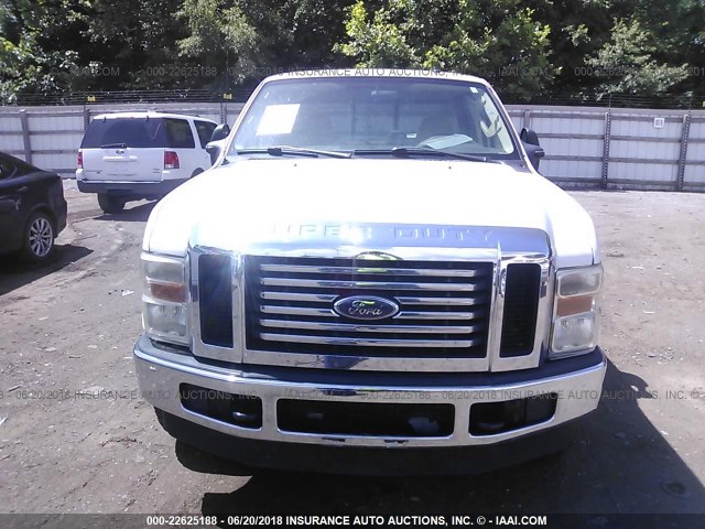 1FTSX21R98EB92255 - 2008 FORD F250 SUPER DUTY WHITE photo 6