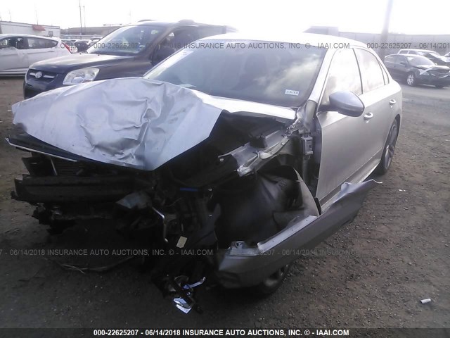 1VWDT7A32HC027511 - 2017 VOLKSWAGEN PASSAT R-LINE Gümüş foto 2