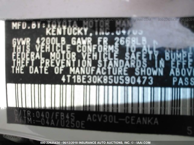 4T1BE30K85U590473 - 2005 TOYOTA CAMRY LE/XLE/SE 白色 照片 9