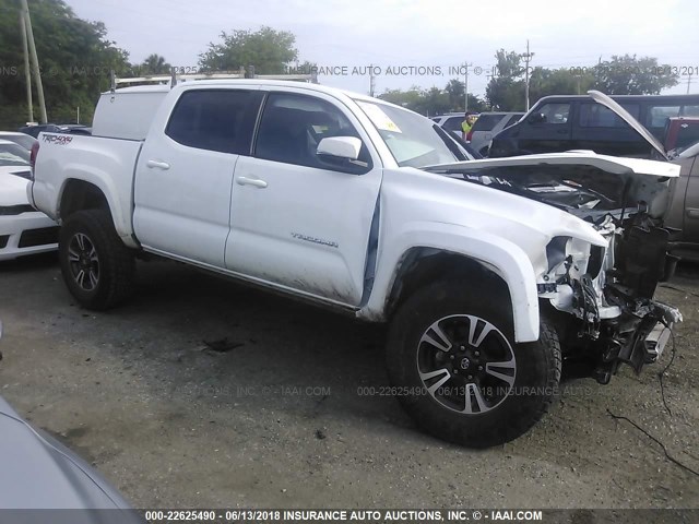 5TFCZ5AN7HX060645 - 2017 TOYOTA TACOMA DBL CAB/SR/TRDSPT/OR/PRO თეთრი ფოტო 1