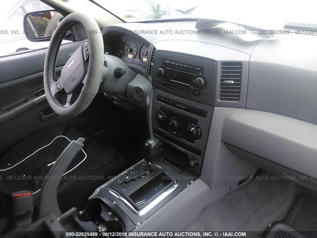 1J4GR48K55C712263 - 2005 JEEP GRAND CHEROKEE LAREDO/COLUMBIA/FREEDOM 黑色 照片 5