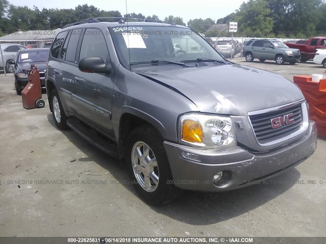 1GKDT13S652297576 - 2005 GMC ENVOY GRAY photo 1