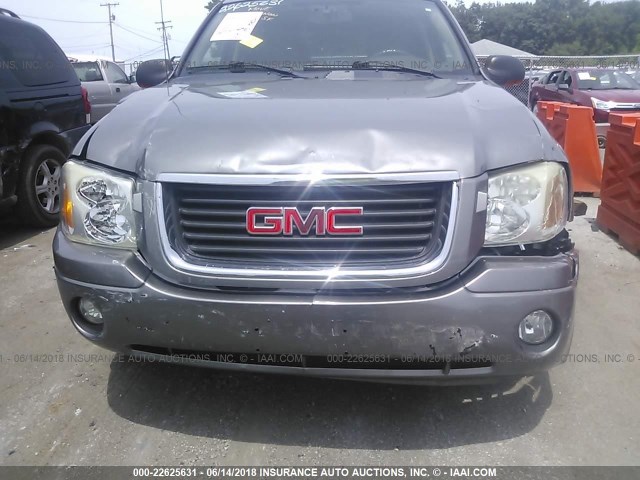 1GKDT13S652297576 - 2005 GMC ENVOY GRAY photo 6