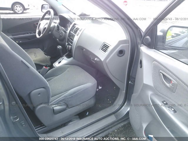 KM8JN12D97U523785 - 2007 HYUNDAI TUCSON SE/LIMITED GRAY photo 5