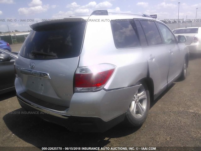 5TDDK3EH0DS270568 - 2013 TOYOTA HIGHLANDER LIMITED SILVER photo 4