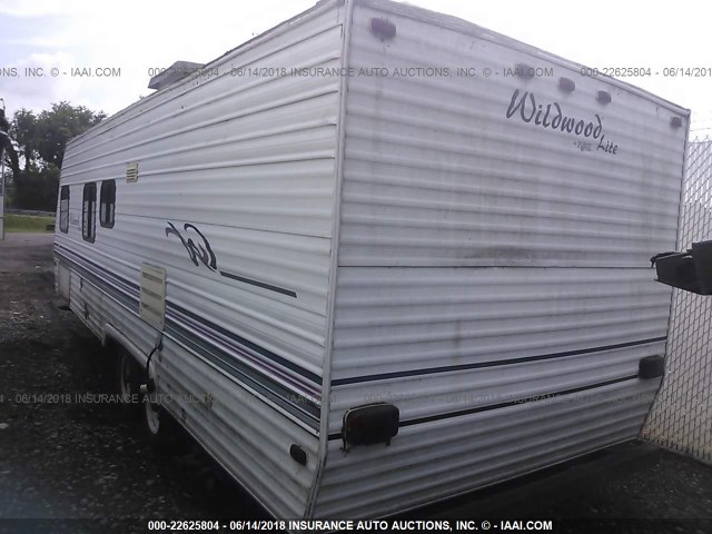4X4TWLB29YR130579 - 2000 FOREST RIVER WILDWOOD  白色 照片 3