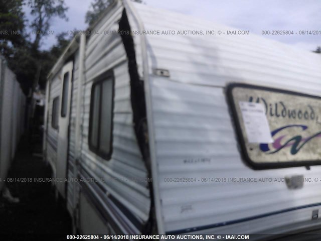 4X4TWLB29YR130579 - 2000 FOREST RIVER WILDWOOD  白色 照片 7