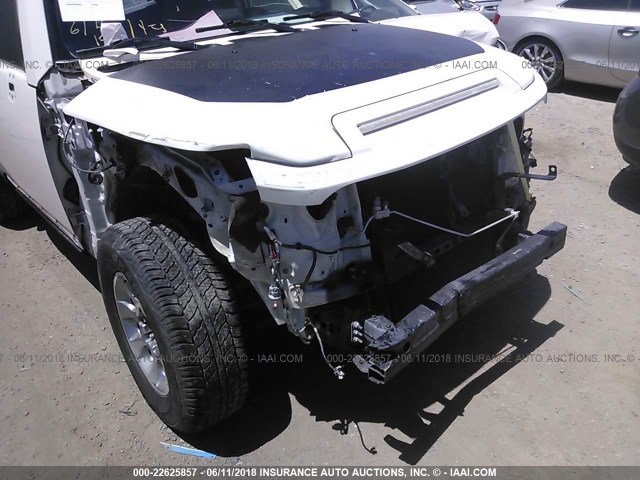 JTEBU4BF8DK149199 - 2013 TOYOTA FJ CRUISER WHITE photo 6