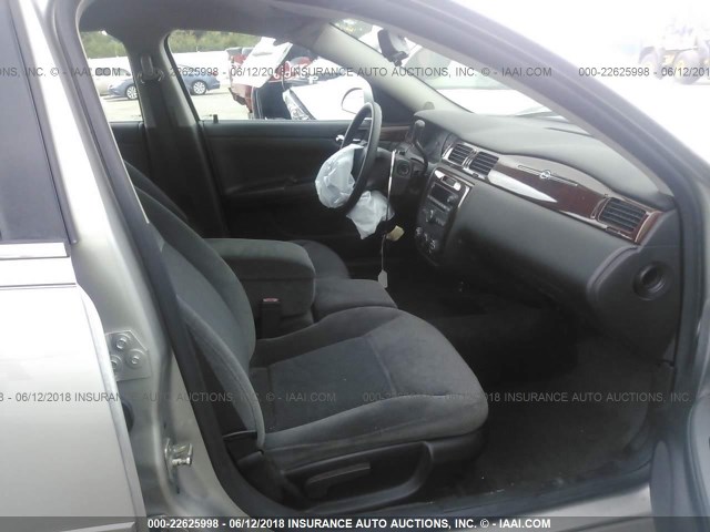 2G1WB58K379240997 - 2007 CHEVROLET IMPALA LS SILVER photo 5