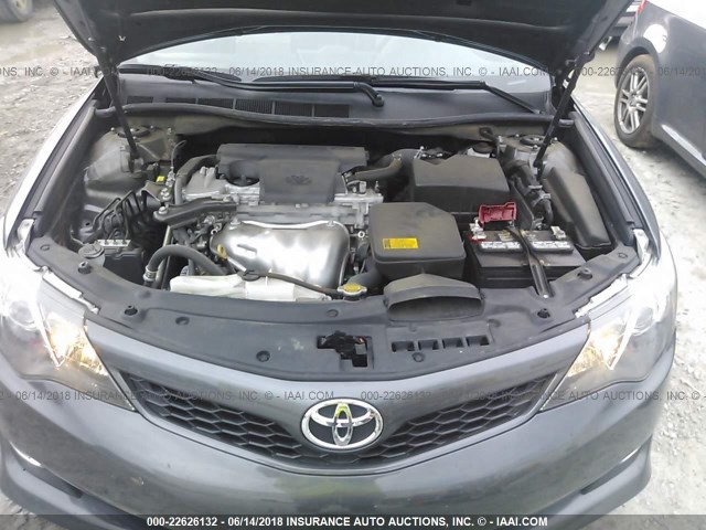 4T1BF1FK9EU817596 - 2014 TOYOTA CAMRY L/SE/LE/XLE 灰色 照片 10