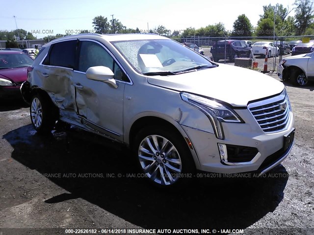 1GYKNFRS1HZ116083 - 2017 CADILLAC XT5 PLATINUM GOLD photo 1