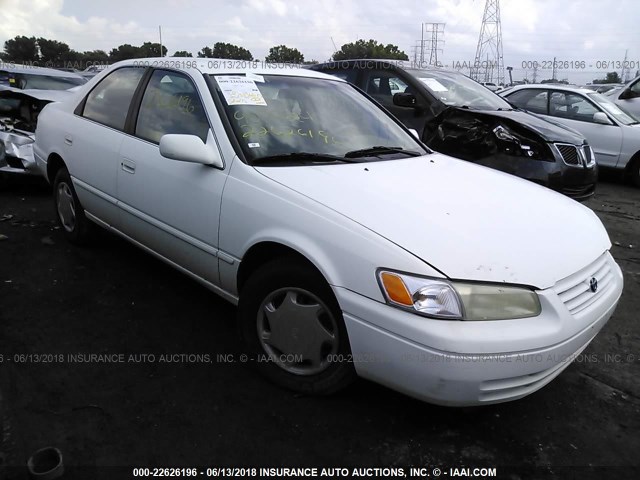 4T1BG22K6XU909924 - 1999 TOYOTA CAMRY CE/LE/XLE WHITE photo 1