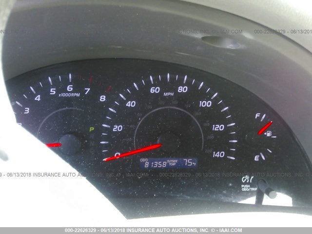 4T1BF3EK7BU153808 - 2011 TOYOTA CAMRY SE/LE/XLE GRAY photo 7