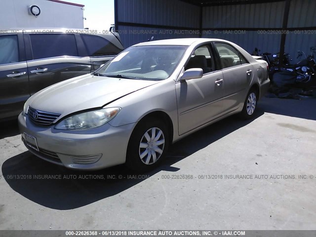 4T1BE32K26U109244 - 2006 TOYOTA CAMRY LE/XLE/SE ოქროსფერი ფოტო 2