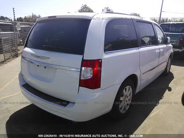 2C4RC1BG7FR588475 - 2015 CHRYSLER TOWN & COUNTRY TOURING WHITE photo 4
