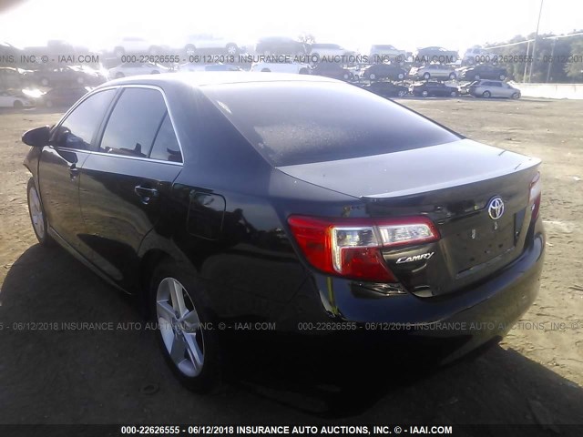 4T1BF1FK8EU833742 - 2014 TOYOTA CAMRY L/SE/LE/XLE 黑色 照片 3