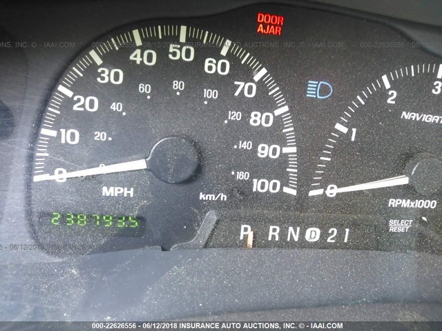 5LMFU28R32LJ05915 - 2002 LINCOLN NAVIGATOR 黑色 照片 7