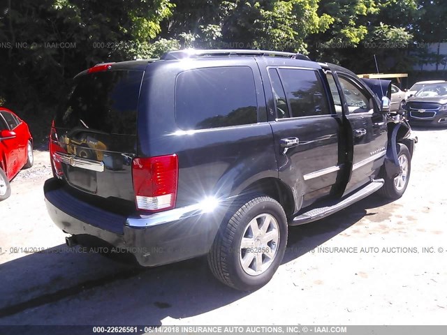 1A8HW58N58F147852 - 2008 CHRYSLER ASPEN LIMITED BLACK photo 4