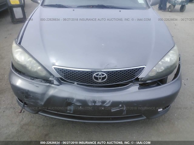 4T1BE32K25U625473 - 2005 TOYOTA CAMRY LE/XLE/SE 灰色 照片 6