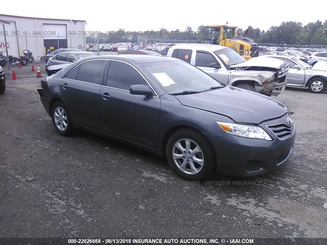 4T4BF3EK4BR148328 - 2011 TOYOTA CAMRY SE/LE/XLE 灰色 照片 1