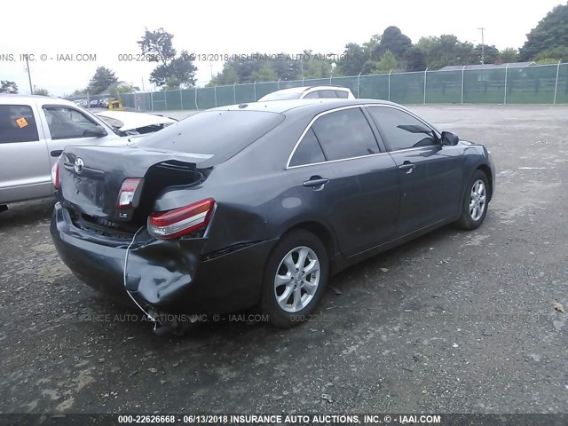 4T4BF3EK4BR148328 - 2011 TOYOTA CAMRY SE/LE/XLE 灰色 照片 4