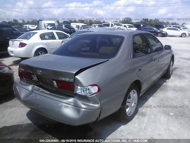 4T1BG22K71U088940 - 2001 TOYOTA CAMRY CE/LE/XLE GRAY photo 4