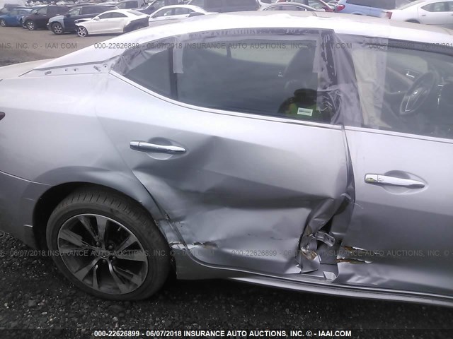 1N4AA6APXHC446432 - 2017 NISSAN MAXIMA 3.5S/SV/SL/SR/PLAT SILVER photo 6