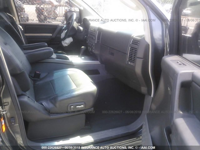 5N1BA08CX7N706308 - 2007 NISSAN ARMADA SE/LE GRAY photo 5