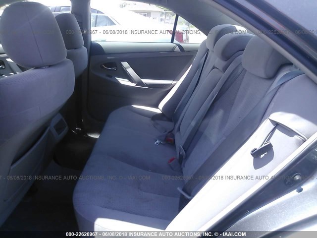 4T4BF3EK7BR209266 - 2011 TOYOTA CAMRY SE/LE/XLE GRAY photo 8