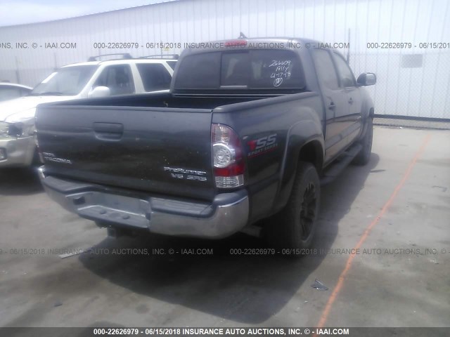 5TFJU4GN0FX076531 - 2015 TOYOTA TACOMA DOUBLE CAB PRERUNNER GRAY photo 4
