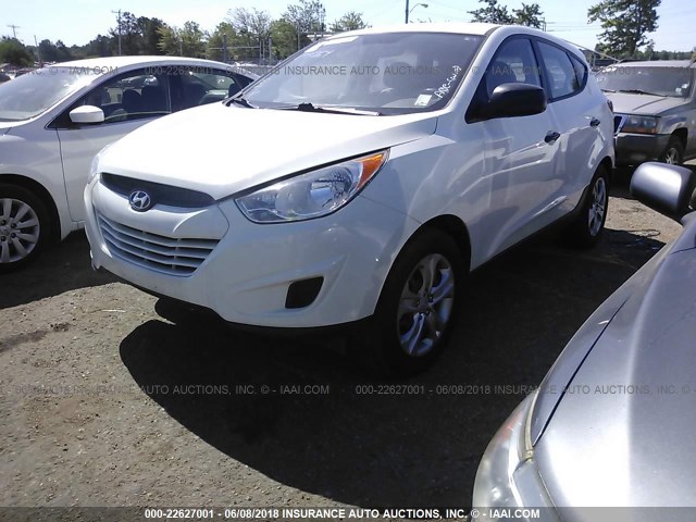 KM8JT3AB3BU199064 - 2011 HYUNDAI TUCSON GL/GLS WHITE photo 2