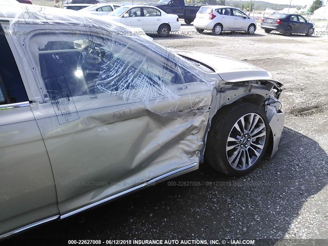 1LN6L9NP4H5611042 - 2017 LINCOLN CONTINENTAL RESERVE Gold Foto 6