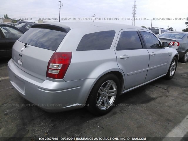 2D4FV48T45H117894 - 2005 DODGE MAGNUM SE GRAY photo 4