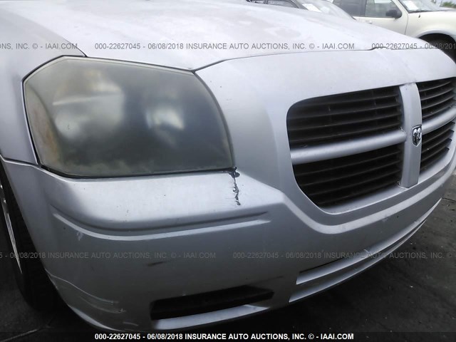 2D4FV48T45H117894 - 2005 DODGE MAGNUM SE GRAY photo 6