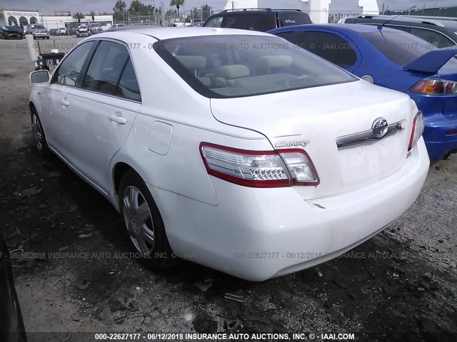 4T1BB3EK2BU128049 - 2011 TOYOTA CAMRY HYBRID WHITE photo 3