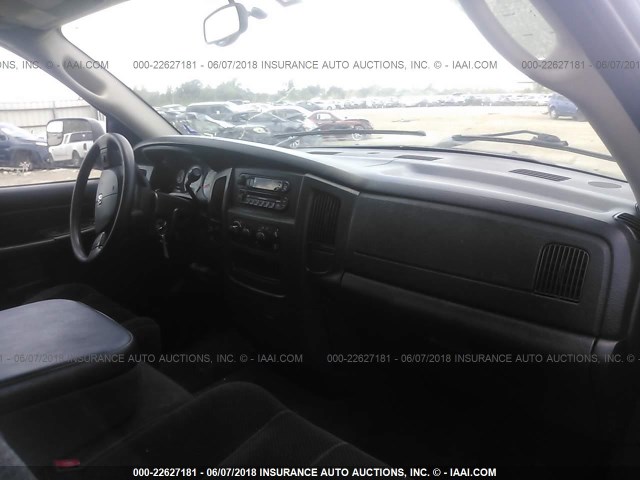 3D7KA28CX4G109492 - 2004 DODGE RAM 2500 ST/SLT 银色 照片 5