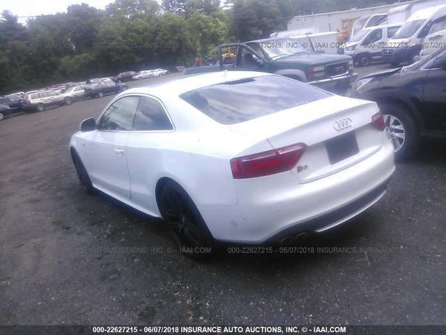 WAURV78TX9A039733 - 2009 AUDI S5 QUATTRO WHITE photo 3