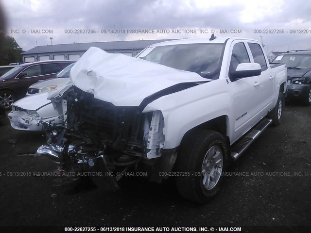 3GCUKREC6HG335922 - 2017 CHEVROLET SILVERADO K1500 LT WHITE photo 2