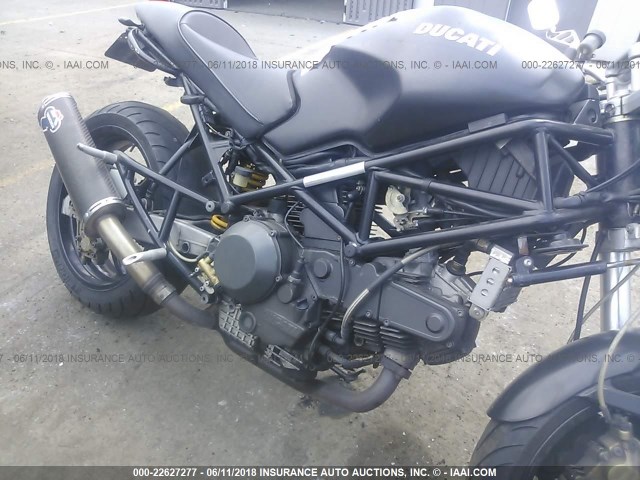 ZDM1RA4N3YB003453 - 2000 DUCATI M900 S BLACK photo 8