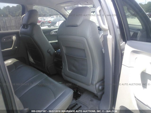 1GNKRFED6BJ219496 - 2011 CHEVROLET TRAVERSE LS GRAY photo 8