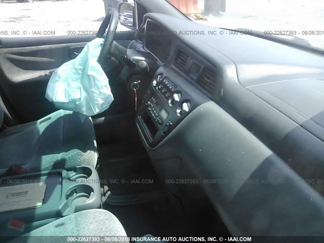 2HKRL185XYH615030 - 2000 HONDA ODYSSEY LX GRAY photo 5