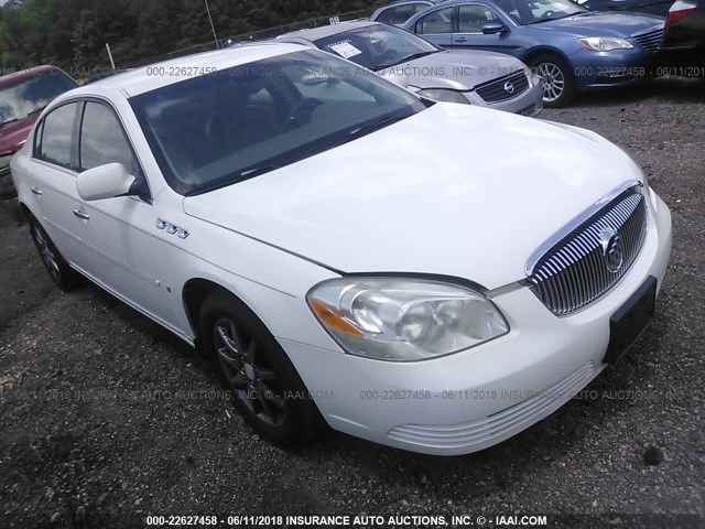 1G4HD572X7U153995 - 2007 BUICK LUCERNE CXL WHITE photo 1