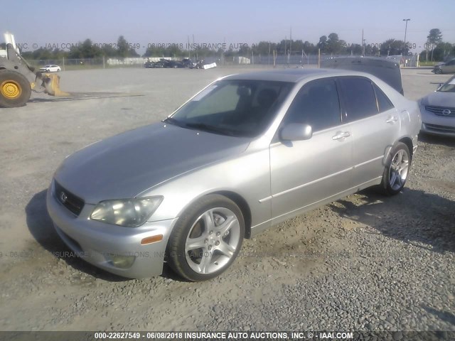 JTHBD192740087732 - 2004 LEXUS IS 300 SILVER photo 2